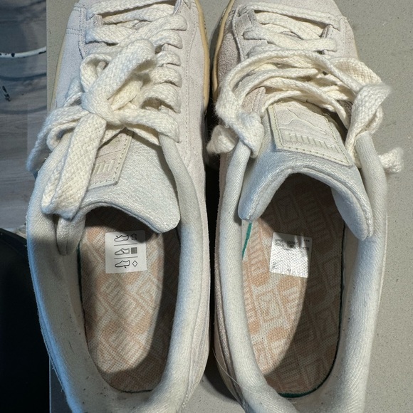 Women’s PUMA size 9 - Picture 5 of 5